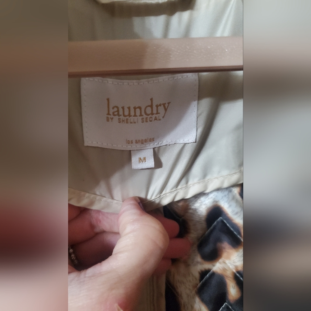 Laundry Puffer - image 7